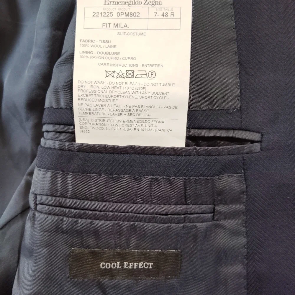 Ermenegildo Zegna suit 38r